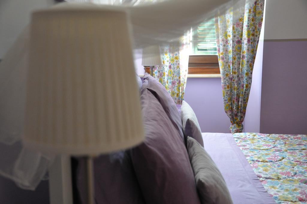 B&B Dimora Paolina Baschi Eksteriør billede